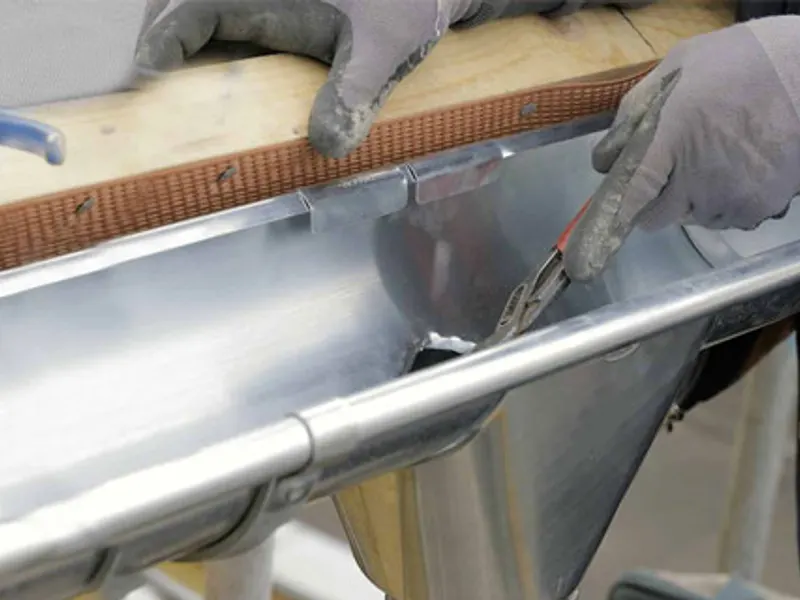 Réparation et entretien gouttière zinc